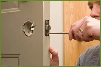 Neighborhood Locksmith Services San Jose, CA 408-484-3870 - 13-lock-replace